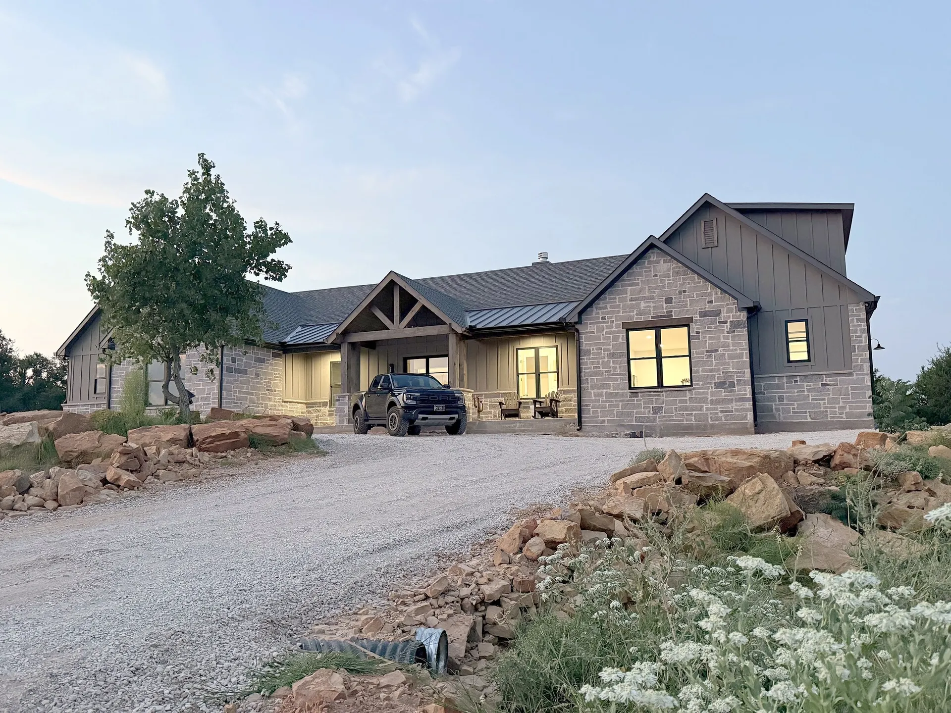 A completed Fin Home custom build near Possum Kingdom Lake at dusk